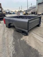 2023-2024 Brand new super duty bed 8ft. bed comes with led tail lights and fully loaded tailgate with back up camera. - Image 4