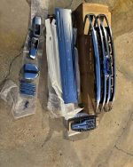2023-2024 f250 platinum  Grill  Tailgate trim  Doorhandle covers  Mirror skull caps  Fog light bumper trim  F250 platinum badges