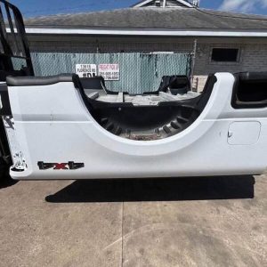 OEM takeoff bed from a 2024 Ford F250 Super Duty - Fits: 2023-2025 Ford F250 & F350 Short Bed (6.75FT) -Color: Oxford White