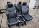 Dodge Ram seats 1500 and 2500 2013_2018 crew cab good conditions. - Image 4