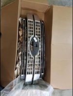 2018 f250 platinum grille excellent condition will ship this fits 2017-19 f250 f350 f450 and f550 .
