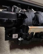 2023 Mustang GT 5.0 Gen 3 Intake Manifold Fuel Rails Injectors - Image 4