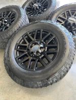 20in OEM ford f350 lariat blackout wheels 275/65/20 Goodyear wrangler a/t tires  Wheels are 20in OEM wheels off a 2022 ford f350 lariat blackout package. - Image 5