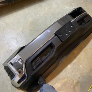 2019-2022 Chevy Silverado 1500 OEM Front Chrome Bumper
