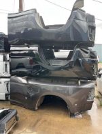 19-25 Ram 3500 Dually Bed is in excellent - Image 2