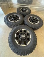 18" ford tremor f250-350 factory black machined wheels and tires Rims Rines 18s - Image 2
