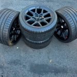 Dark Horse R. Front 19×10.5 offset ET24 nRear 19×11 offset ET52.5 nLug pattern 5×114.3 Tire size 295 30zr19.