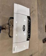 Complete tailgate from a 2024 F150 Platinum - Image 9