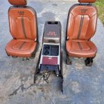 2017-2022 Ford super duty f250 king ranch front seats with center console in perfect condition with no rips or tears on the seats.  ‎‎
