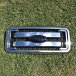 Ford Super duty 2011-2016 F250 Grill OEM.