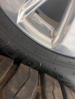 20in OEM F350 platinum aluminum wheels  37x13.50r20 Toyo open country r/t tires  Wheels are 20in OEM wheels off a 2022 ford f350 platinum package. - Image 8