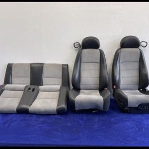 2003 Ford Mustang COBRA SVt seats