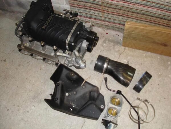 8de44e6c-a81c-46de-b6bc-d888a5dce1cd-600x451-1 Roush TVS 2300 Supercharger