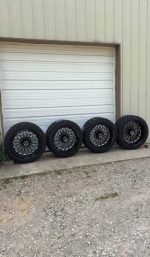 New 22x12 Hardcore 8x170  New 33x12.50r22 Fortune R/Ts