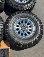 Method MR315 Machined 17" Wheels w/ 35" Toyo M/Ts " - Image 6