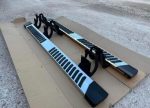 Factory Running Board. In perfect condition , fit on F-250 , F - 350 ,  F - 450 , crew cab 2017 - 2024 - Image 3