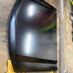 Silverado's Style: 2003-2007 Black HD Hood"