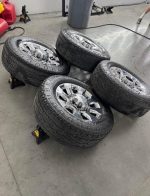 20in OEM f350 King Ranch wheels  275/65/20 Bridgestone dueler a/t tires  Wheels are 20in OEM wheels off a 2023 ford f350 king ranch package. - Image 7