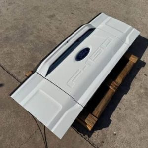 2024-2025 Ford F150 Factory Pro Access Tailgate OEM Star White WE Fl... The tailgate is OEM Star White,