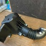 2015-2017 350 intake manifold with fuel rails, injectors, cold air intake assembly, etc - Image 4