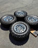 Method MR315 Machined 17" Wheels w/ 35" Toyo M/Ts "