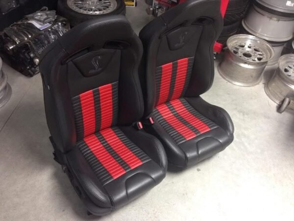 c30b03f6-e296-411c-a026-e221422c1077-600x450-1 Recaro Seats