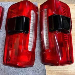 2023 Ford f250 f350 f450 tail lights blind spot halogen.