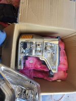2022 ford f350 factory headlights with led bulb setup - Image 3