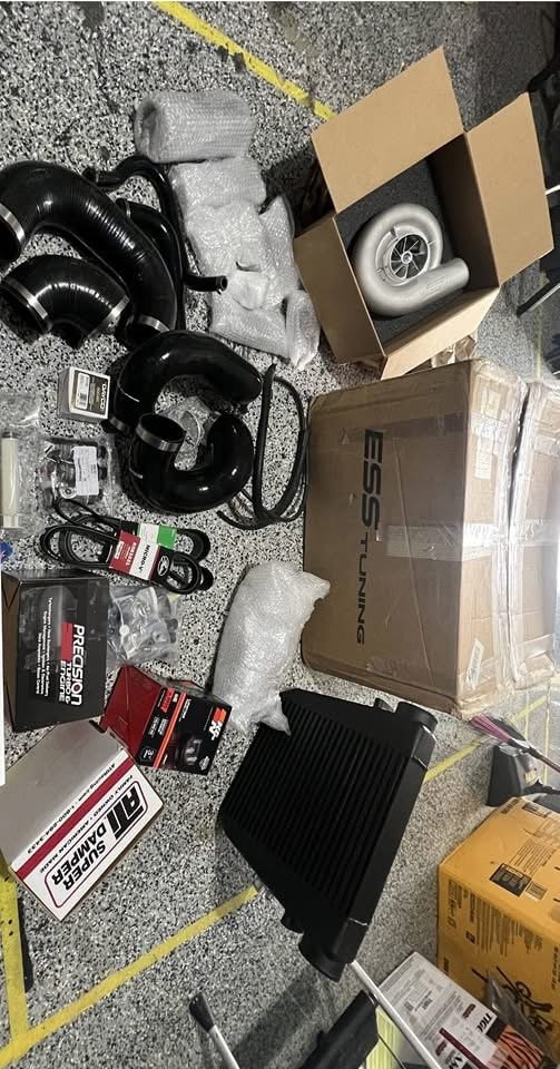 c9547533-8177-43c7-872b-6acbacac670f 18-23 Mustang GT ESSG4-95 supercharger Kit for sale New never used kit has never been unwrapped I opened it up for some pictures of the supercharger but most of it all is still wrapped from ESS.