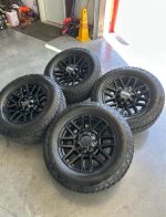 20in OEM ford f350 lariat blackout wheels 275/65/20 Goodyear wrangler a/t tires  Wheels are 20in OEM wheels off a 2022 ford f350 lariat blackout package. - Image 8