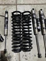 For sale Leveling kit came off a 2022 super duty. Carli 2.5/3.5 leveling coils with fox 1.5-3.5 shocks. Still in perfect condition and good shape. - Image 5