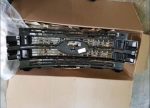 2018 f250 platinum grille excellent condition will ship this fits 2017-19 f250 f350 f450 and f550 . - Image 3