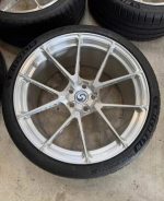 Mustang Signature sv801 wheelsn nSet of signature sv801 wheels . n4 wheels still look new . nAll wheels are 5x114.3, tires are new nn20x9 +25 with tires mounted.n20x10.5 +30 with tires mounted. - Image 4