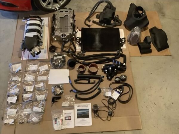dc101224-06b9-4b43-aa4b-6c2b463a0a6e-600x451-1 2015-2017 Whipple Gen 4 Stage 1 Supercharger Kit