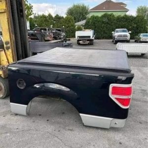 09-14 Ford F-150 5.5’ short bed in really good condition. Comes with spray in bed liner, tonneau cover and taillights