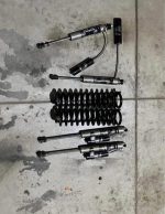 For sale Leveling kit came off a 2022 super duty. Carli 2.5/3.5 leveling coils with fox 1.5-3.5 shocks. Still in perfect condition and good shape. - Image 4
