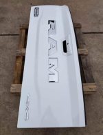 2019-2026 Ram 2500 3500 Take off tailgate with camera hole No wiring harness OEM Bright White Came off of a 2026 Ram 3500 Limited Longhorn - Image 5