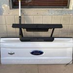 Ford F250 King Ranch Tailgate in perfect conditions no dents no scratches comes equipped with camera