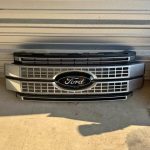 17-19 ford platinum grille with light up emblem