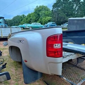 2008 Chevy/GMC pewter truck bed