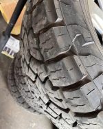 F250 Platinum Wheels On 35” Like New Toyo At3 No sensors, comes with lugs and tires are like néw 35/12.50/20 toyo open country at3 - Image 9