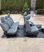 2011-2016 ford f250 and f350 super duty complete set of front and rear seats with center console available for sale in perfect condition - Image 2