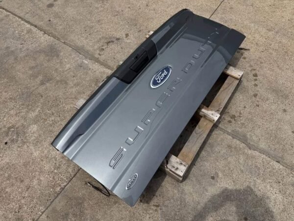f80321da-f472-43fd-8031-e2f8871688f2-600x450-1 2017+ Ford f250 f350 f450 factory tailgate carbonized gray Takeoff tailgate with camera hole 