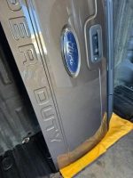 2016 F250 8ft bed assembly single rear wheel - Image 7