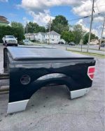 09-14 Ford F-150 5.5’ short bed in really good condition. Comes with spray in bed liner, tonneau cover and taillights - Image 3